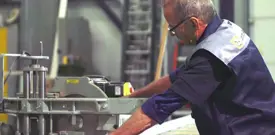 vakman aan het werk.jpg