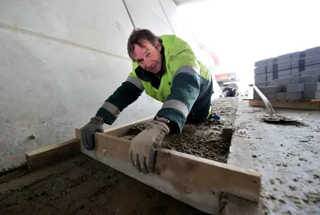 Straatmaker Van Vossen